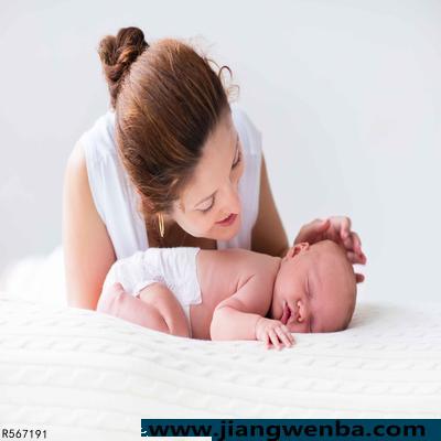 脐带没掉可以洗澡吗 新生儿脐带一直没掉怎么办